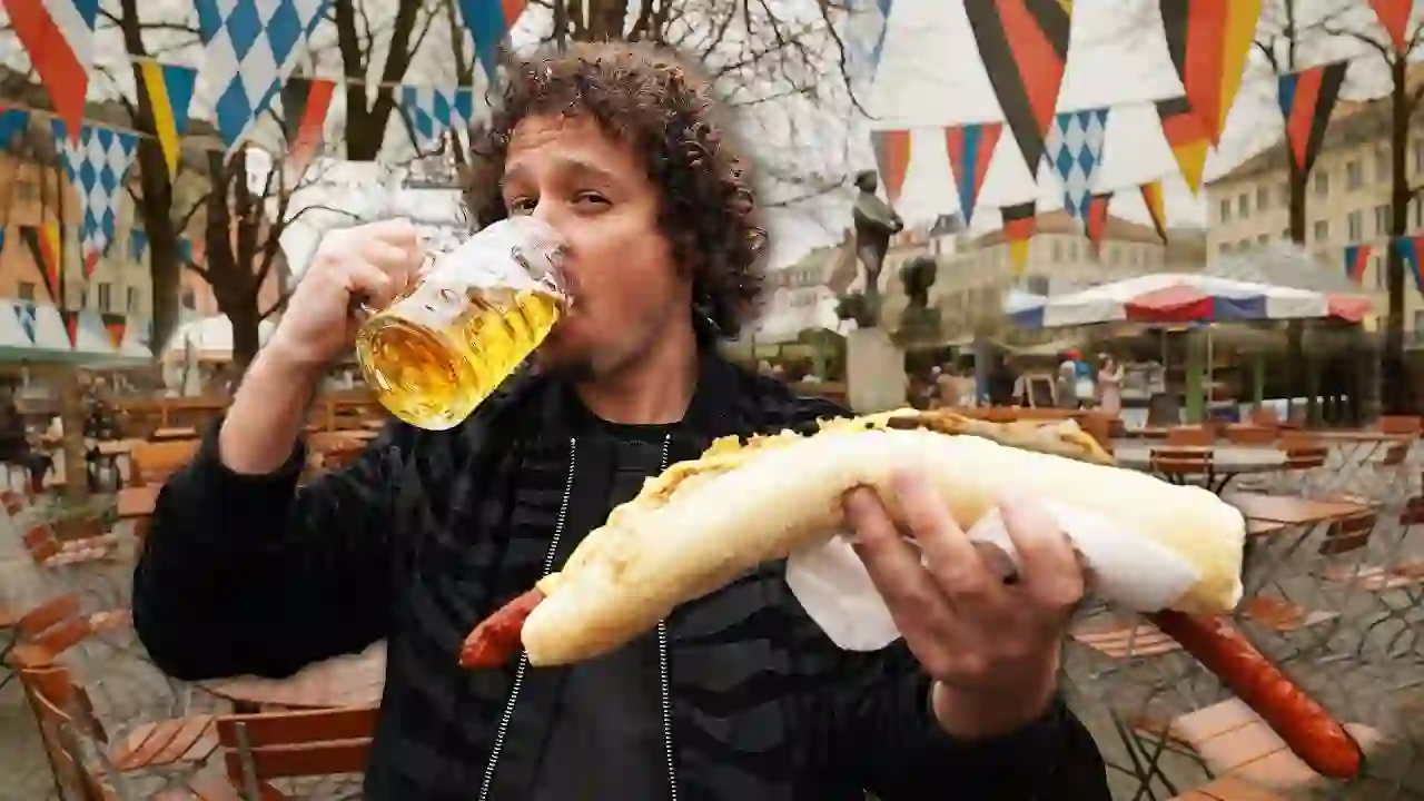 Trying street food in GERMANY | The sausage paradise! 🇩🇪🌭